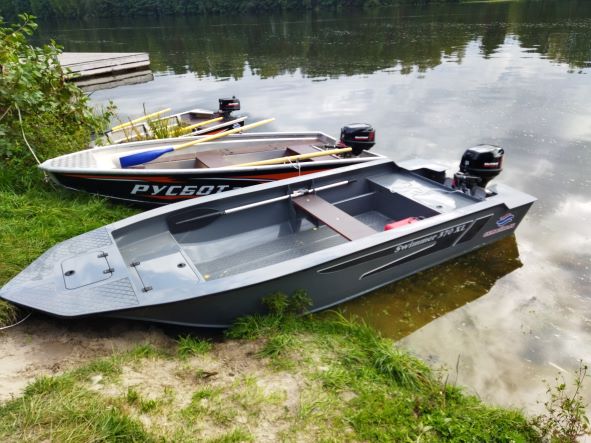 Мотолодка "SWIMMER - 400"