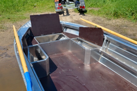 РУСБОТ‑42Р Алюминиевая моторно‑гребная лодка