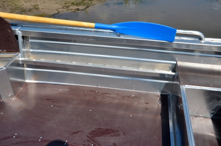 РУСБОТ‑42Р Алюминиевая моторно‑гребная лодка