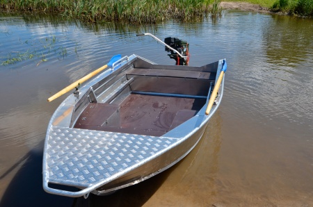 РУСБОТ‑42Р Алюминиевая моторно‑гребная лодка