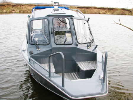 РУСБОТ‑75Н Алюминиевая моторная лодка.