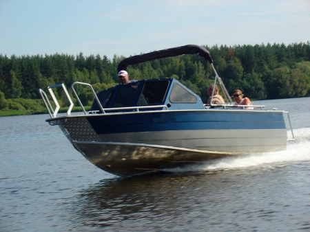 РУСБОТ‑60 Алюминиевая моторная лодка